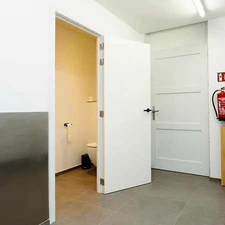 Appartement Zeedijk 237